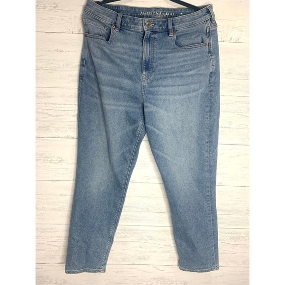 American Eagle Stretch Mom Jeans size 14 - Picture 2 of 10